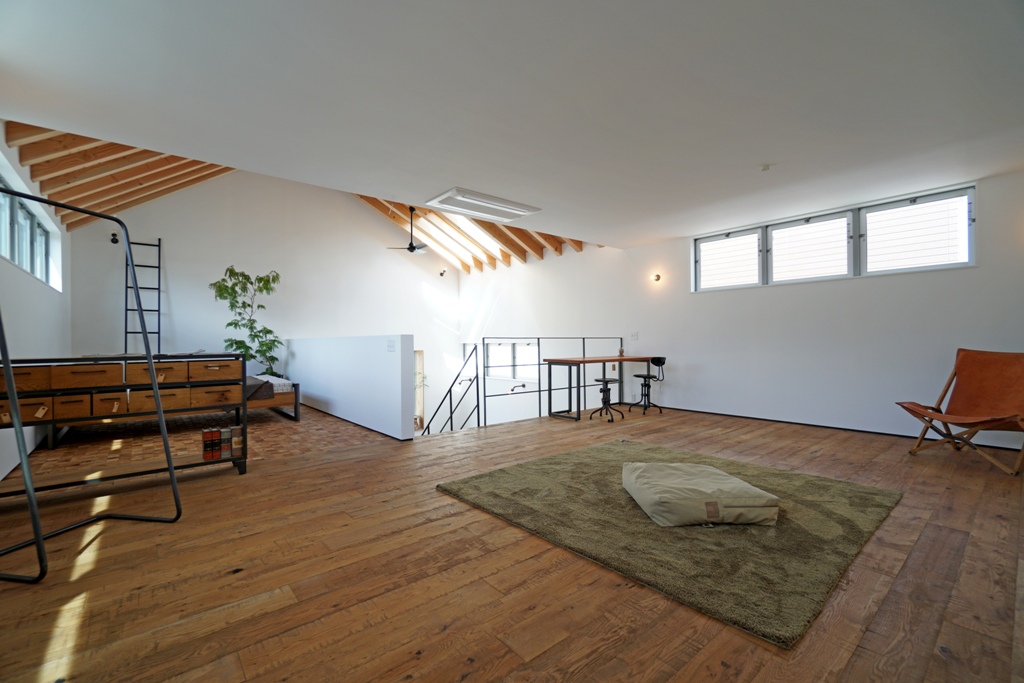 ブルックリンスタイルのベッドスペース｜ナカミチホームの施工事例