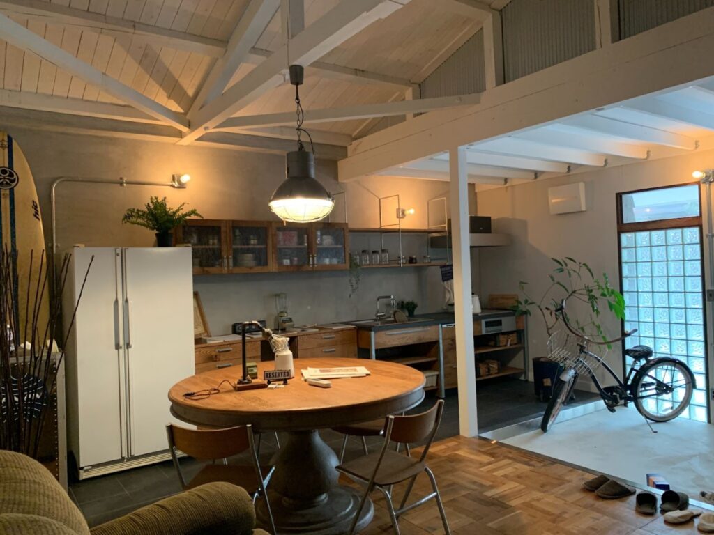 アイアンを活かした内観